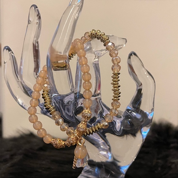 Gorgeous 2 Piece Crystal Decor Beaded Bracelet - Picture 3 of 3